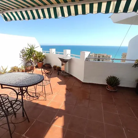 Apartment Penthouse Near The Beach *